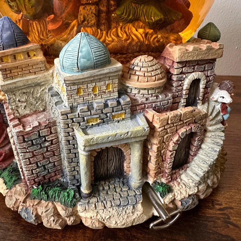 Vintage 1999 Grandeur Noel Musical Nativity Water Globe - 150mm Revolving Base